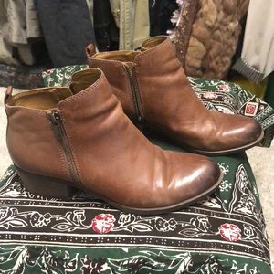 Lucky Brand Basel bootie (Toffee)